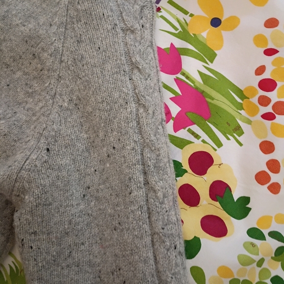 Irelandseye Grey Hooded Cardigan Sweater Size XL.  Wool And Cashmere Blend - Picture 4 of 10